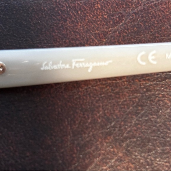 Salvatore Ferragamo frames - Picture 4 of 8